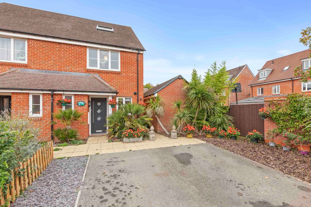 Property photo 1 of 13