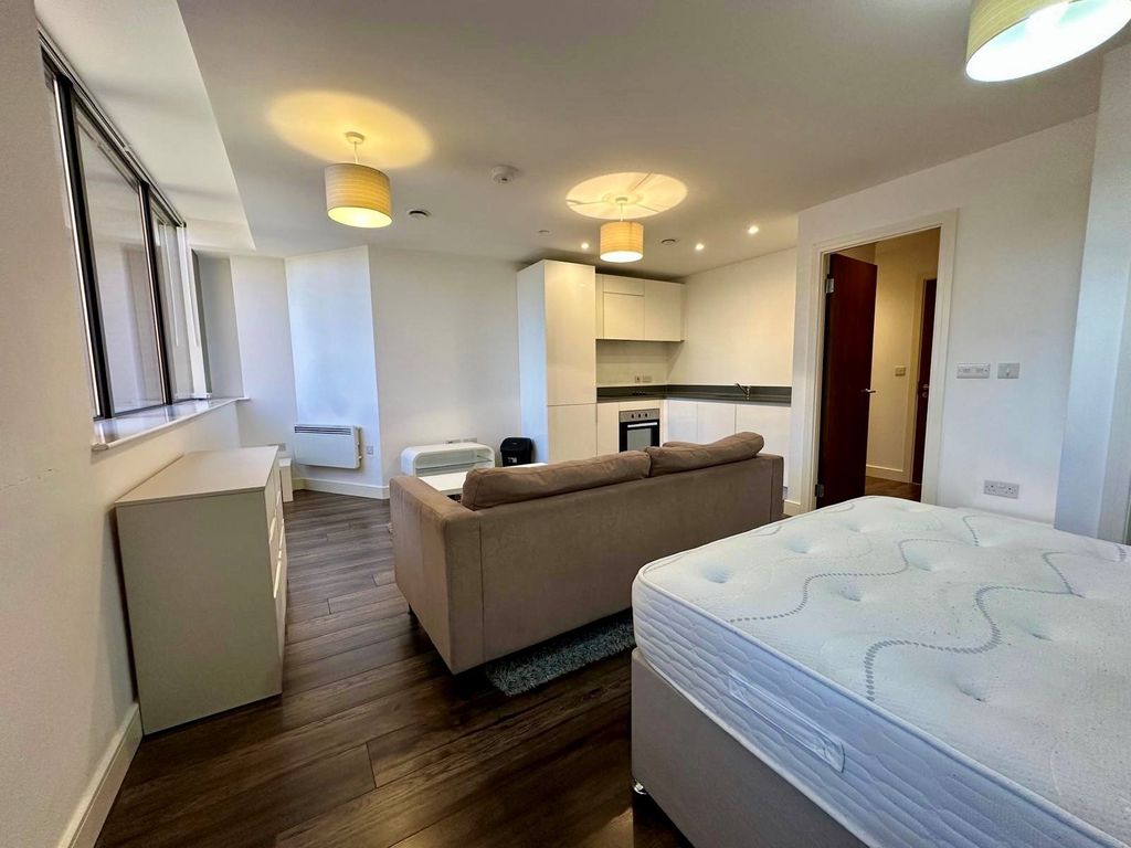 Property photo 3 of 7 Picture No. 05