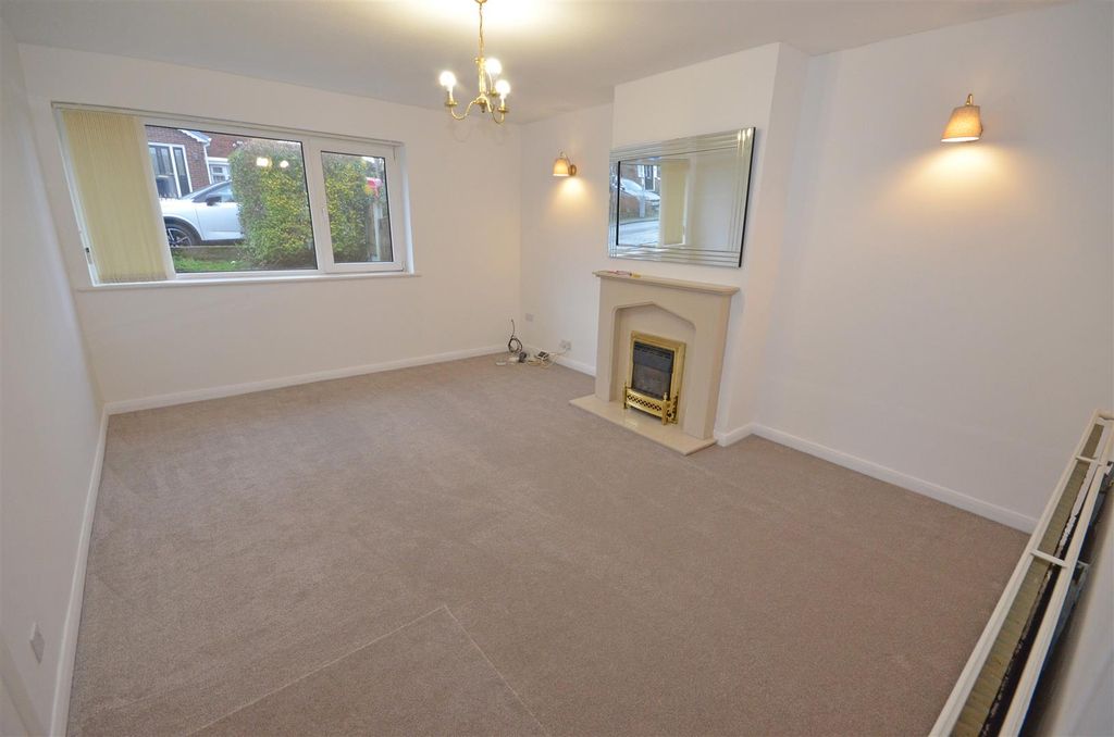 Property photo 2 of 16 01A.Jpg