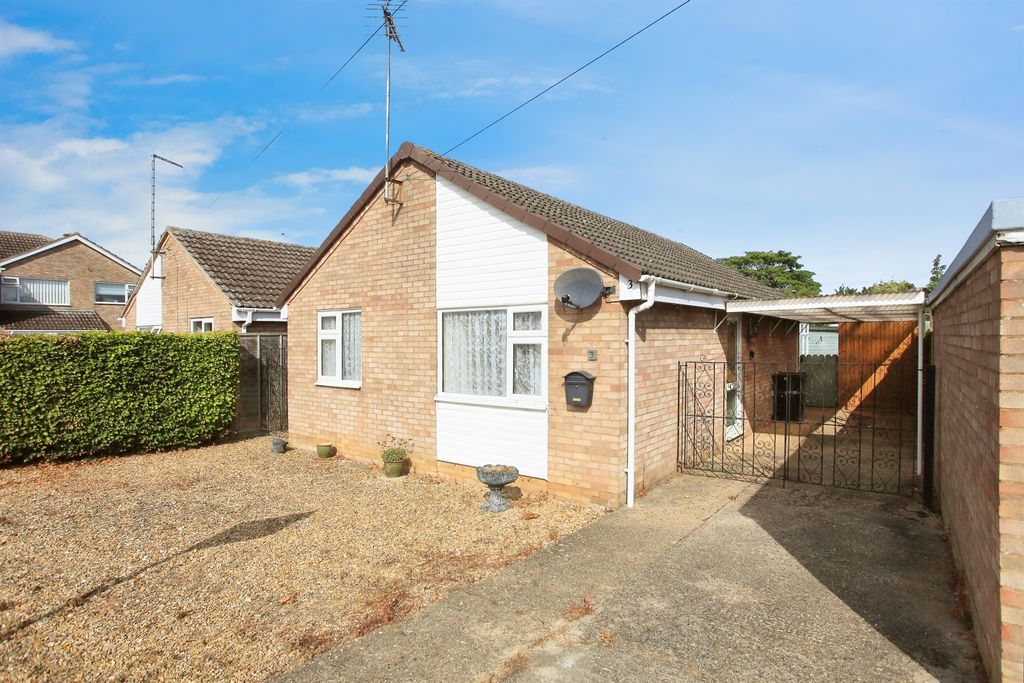 Property photo 1 of 11