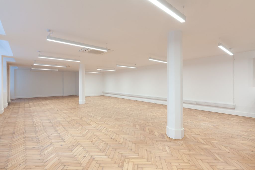 Property photo 2 of 8 Photo 4