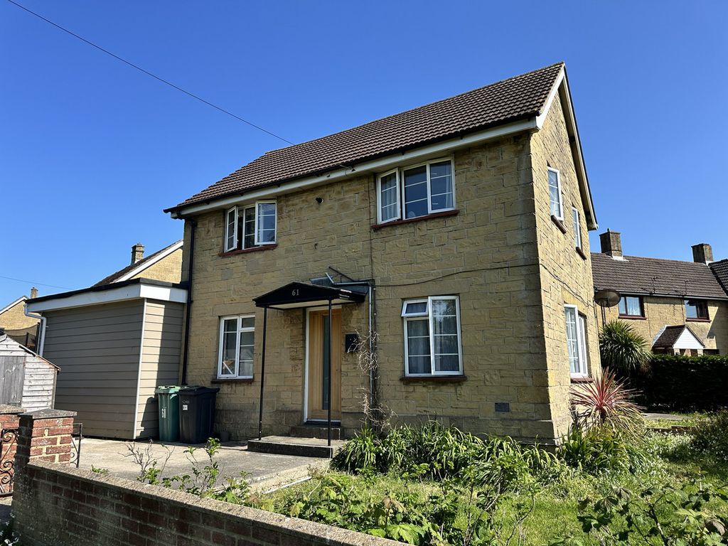 Property photo 1 of 26