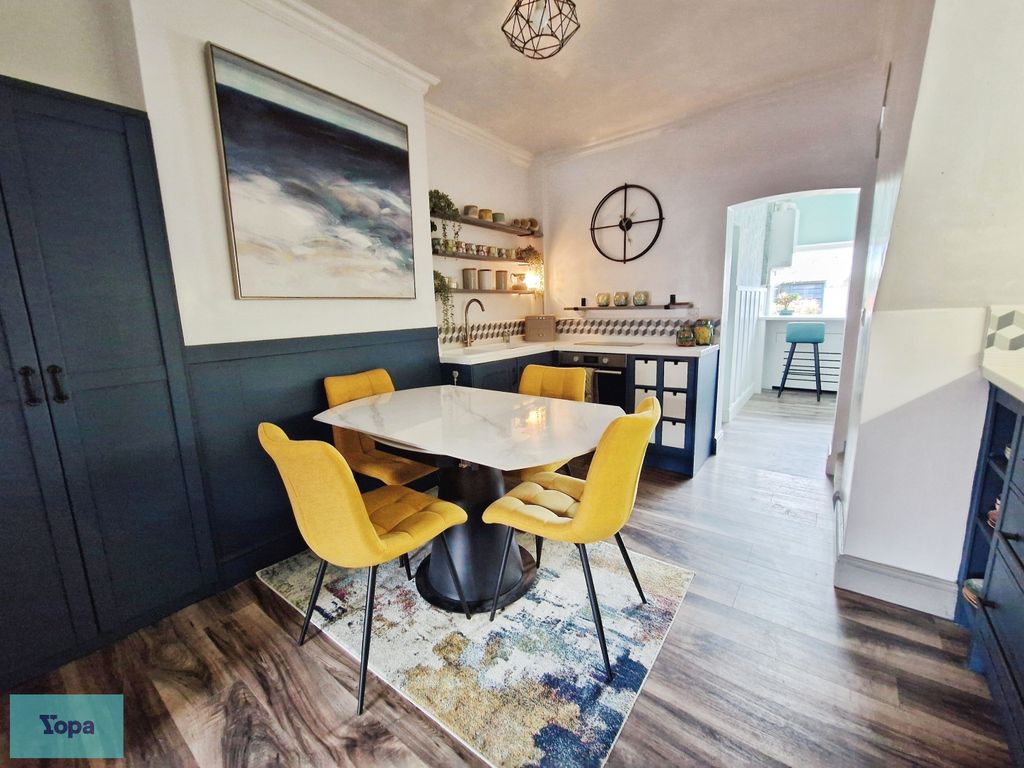 Property photo 1 of 27 Ecc73215-1000103272