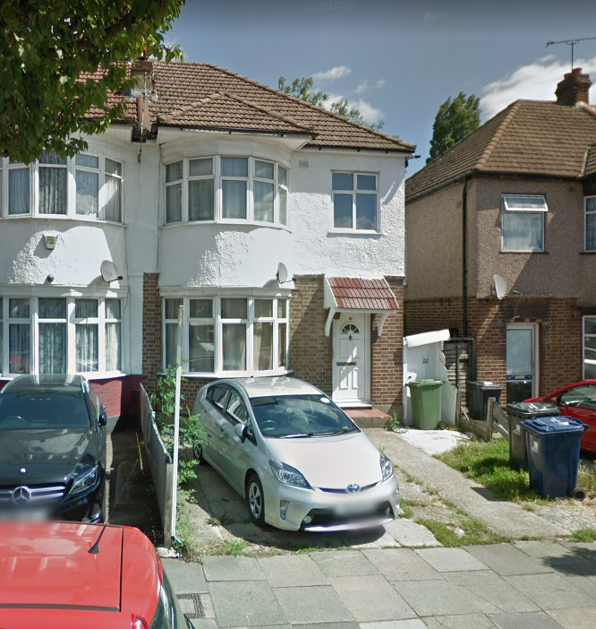 Property photo 1 of 1 27 Uneeda Drive 3 Bed House