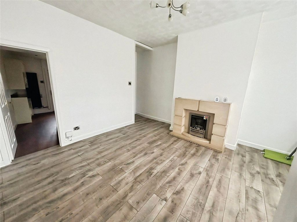 Property photo 2 of 9 Picture No. 06