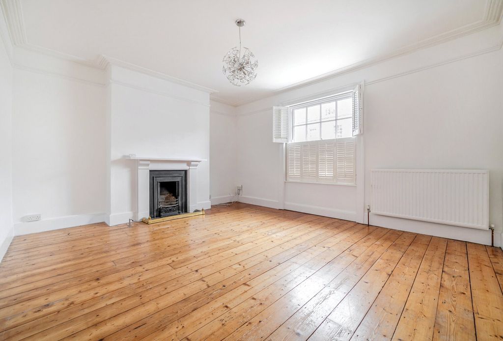 Property photo 2 of 10 Reception Room