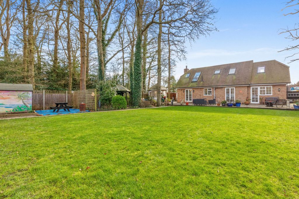 Property photo 1 of 14