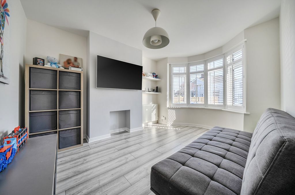 Property photo 3 of 22 Reception Room