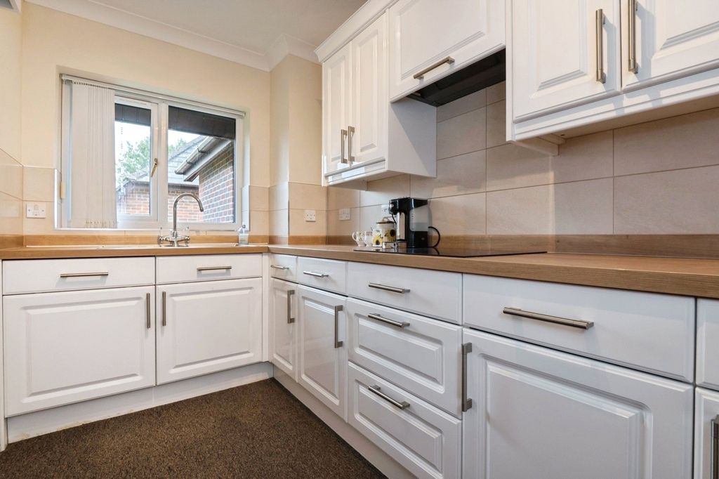 Property photo 2 of 16 Picture No. 02