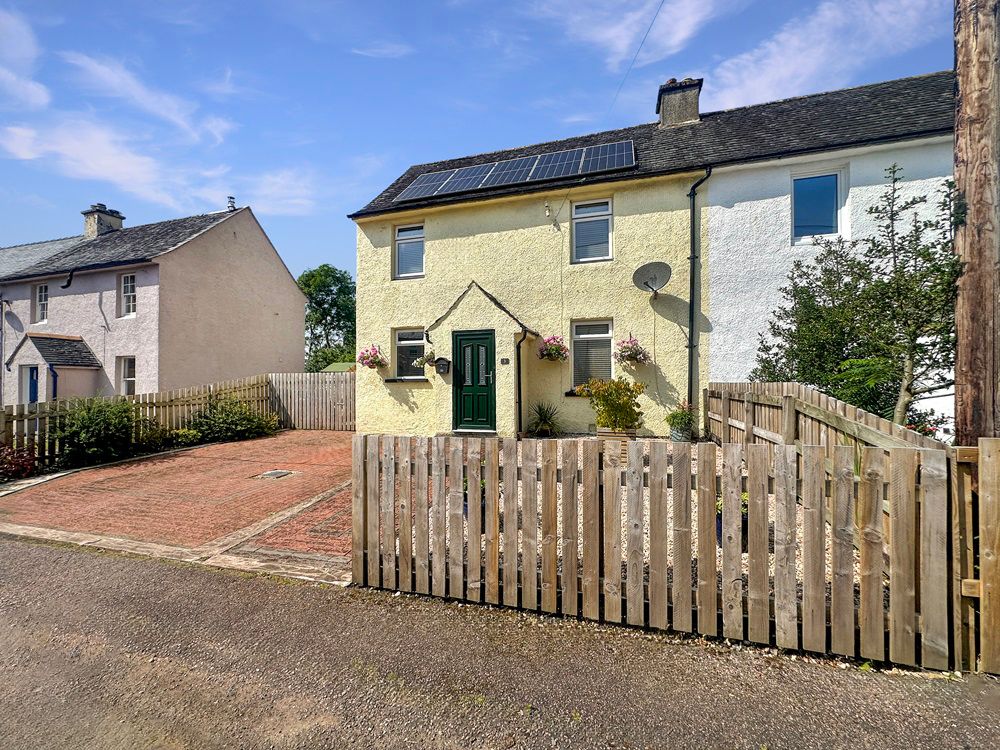 Property photo 2 of 58