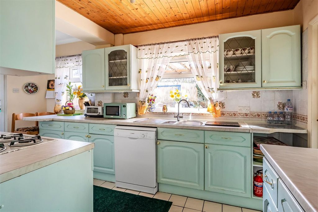Property photo 3 of 12 2-Monks-Green-22.Jpg