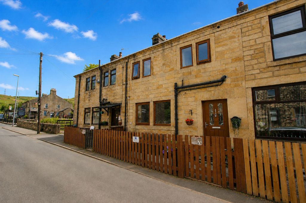 Property photo 1 of 38