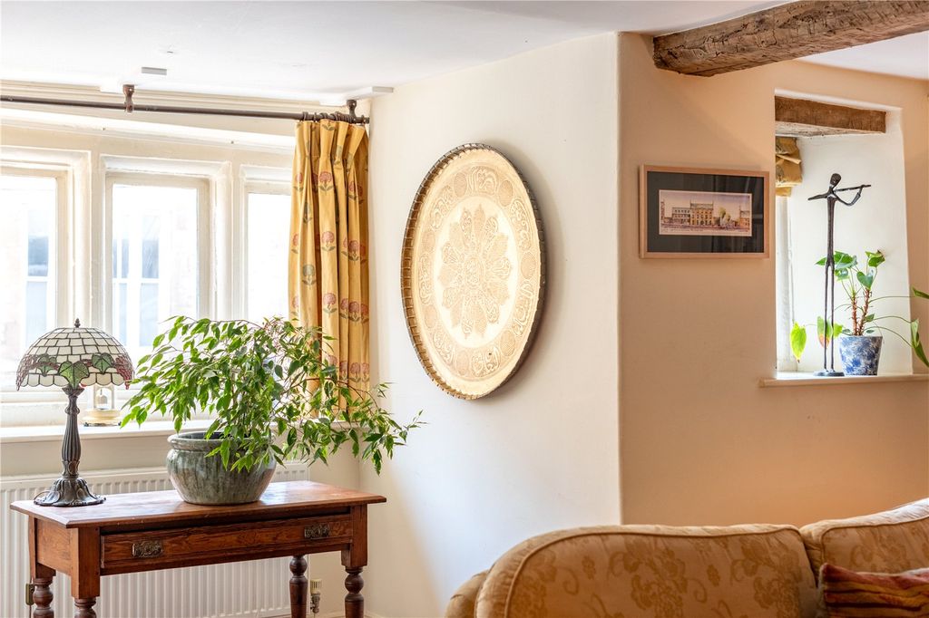 Additional image 9 of 6 bed terraced house for saleHigh Street St Martins, Stamford, Lincolnshire PE9