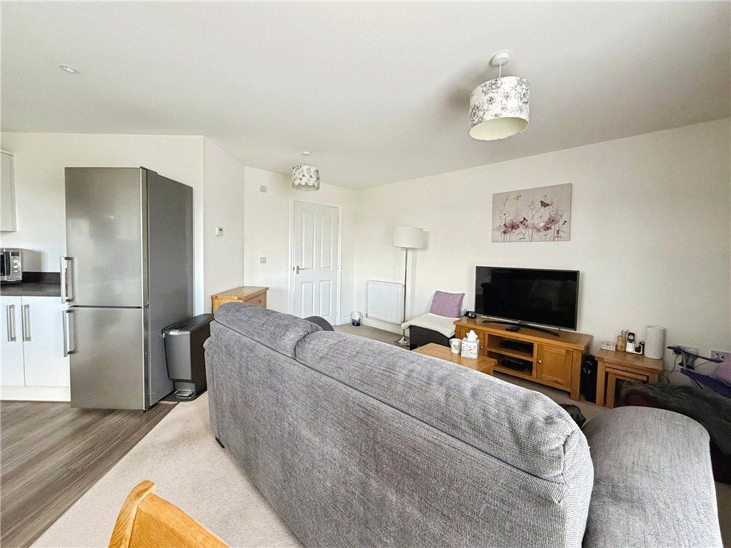 Property photo 3 of 9 Picture No. 17