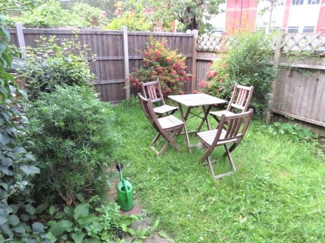 Property photo 2 of 8