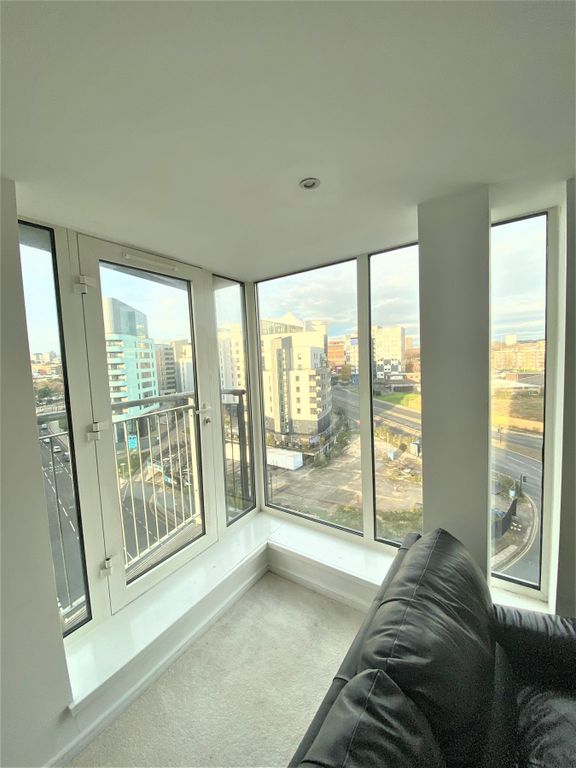 Property photo 2 of 7