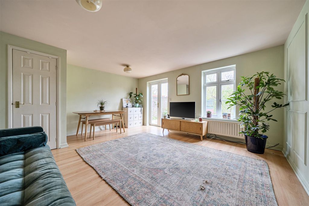 Property photo 2 of 23 1430070-14-69c2Ca049Efdf.Jpg