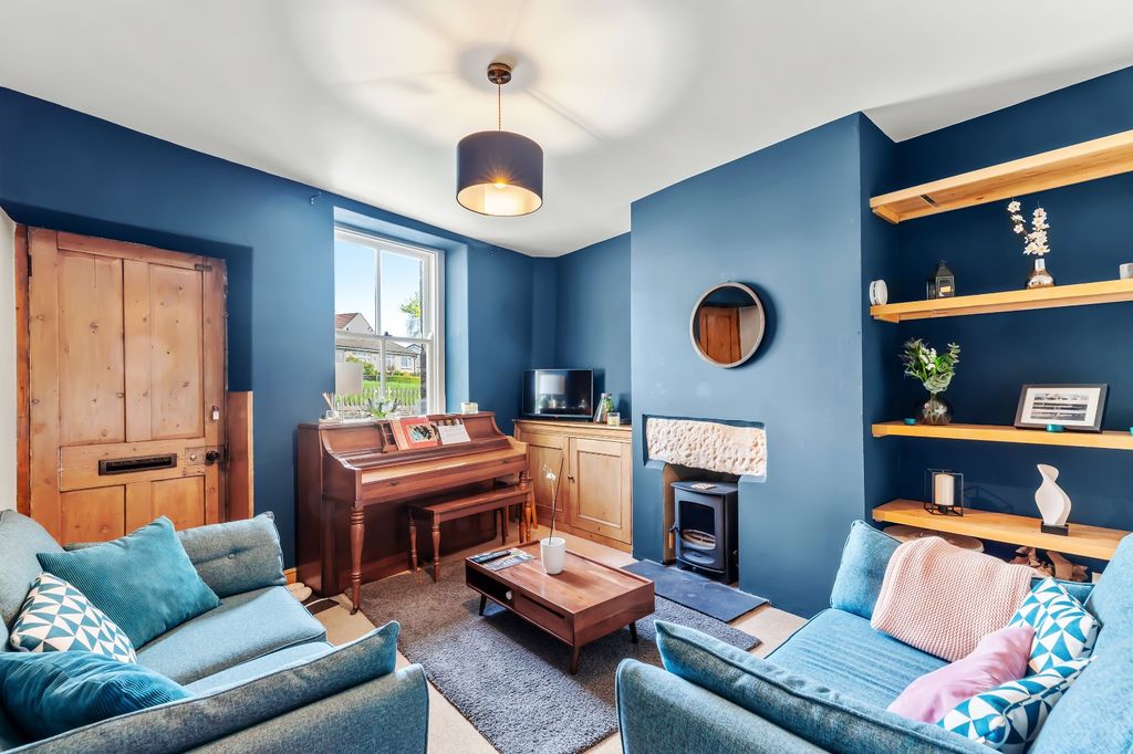 Property photo 2 of 19 Picture No. 03