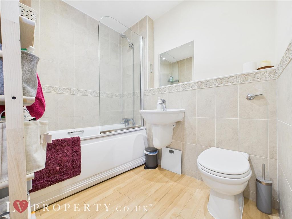 Additional image 13 of 2 bed flat for saleNewhall Court, George Street, Birmingham B3