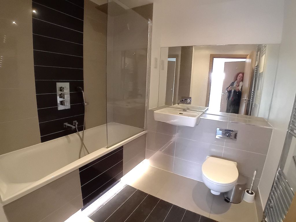 Property photo 2 of 3