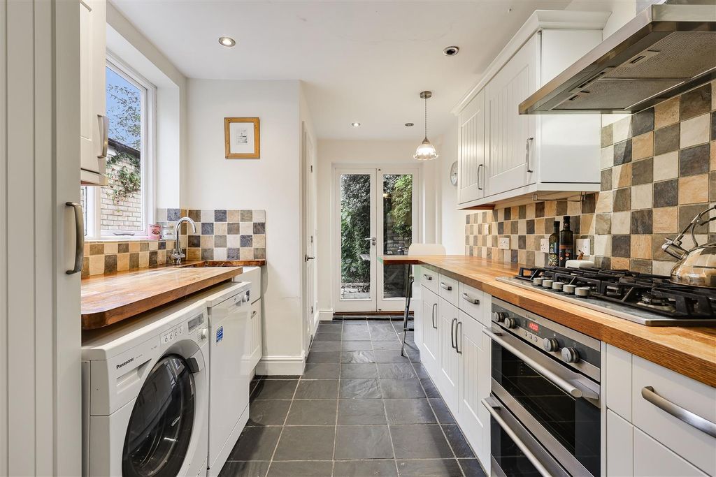 Property photo 2 of 24 Img (1).Jpg