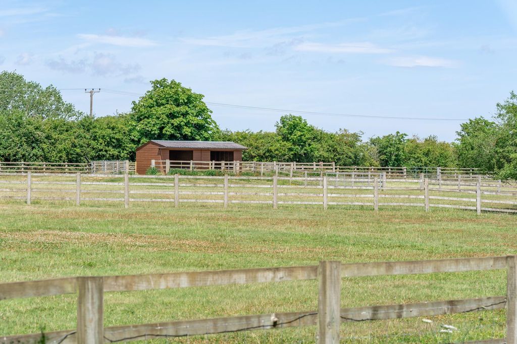 Additional image 29 of 6 bed farm for saleWotton Underwood, Buckinghamshire HP18
