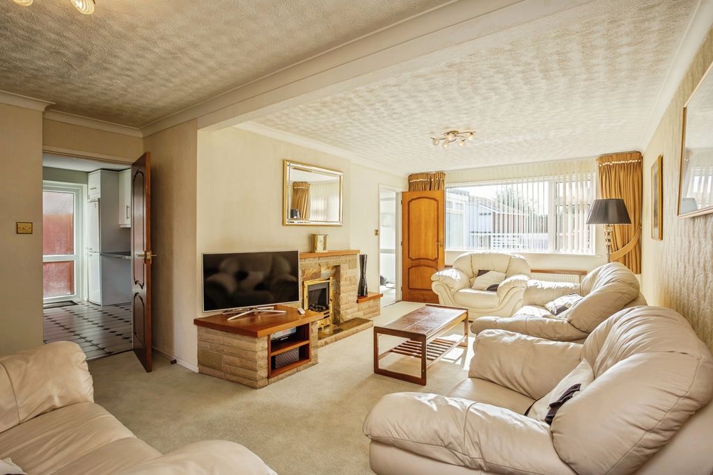 Property photo 2 of 21 Pbox-Img.Jpg