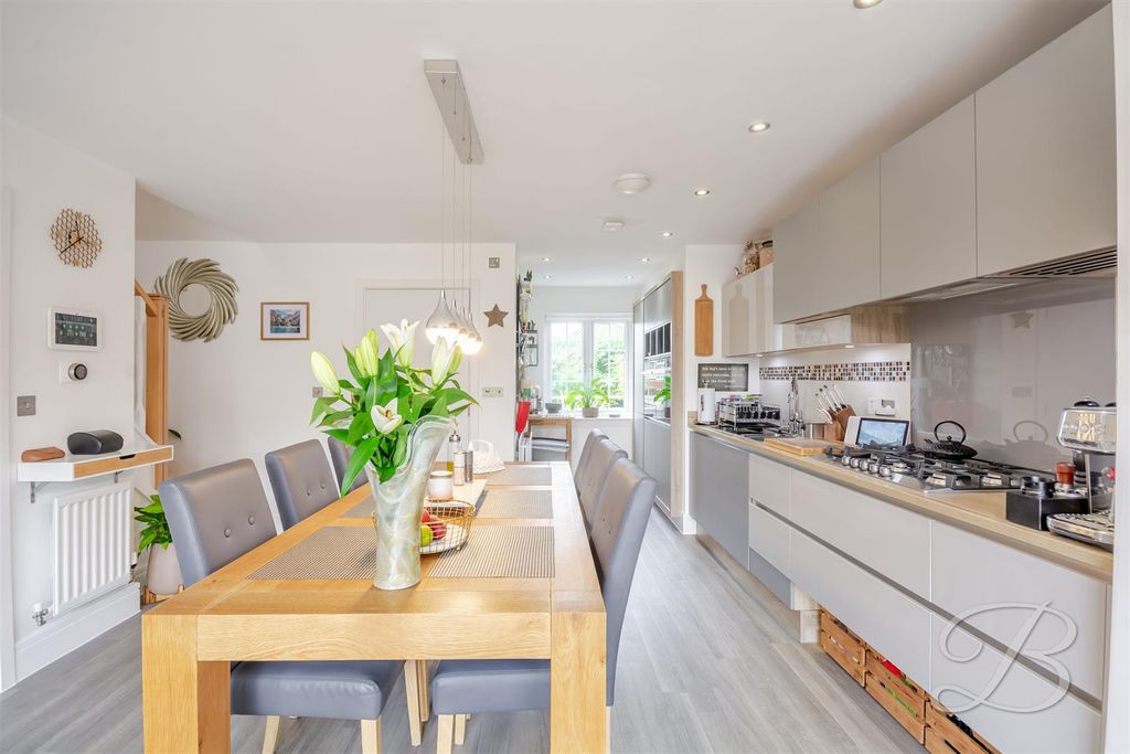 Property photo 3 of 32 Ccltd-11.Jpg
