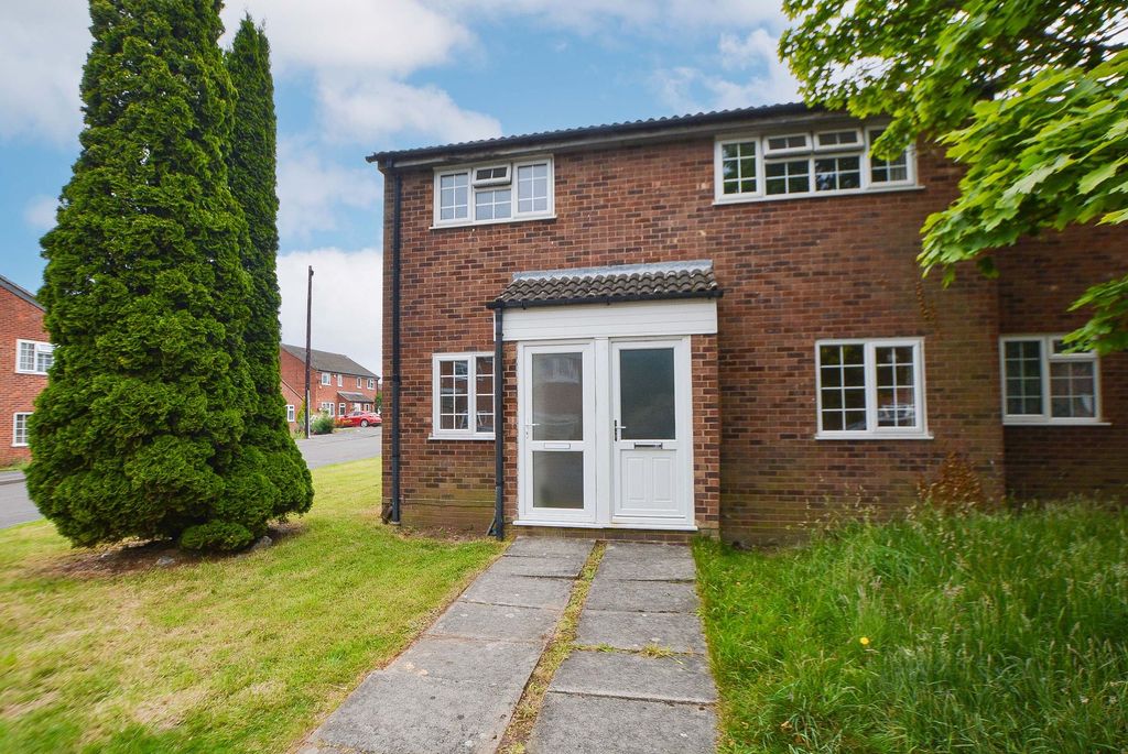 Property photo 1 of 12