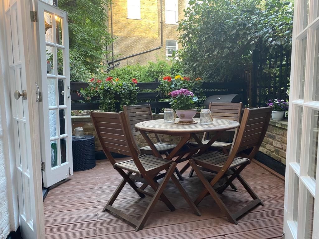 Property photo 2 of 13 Terrace