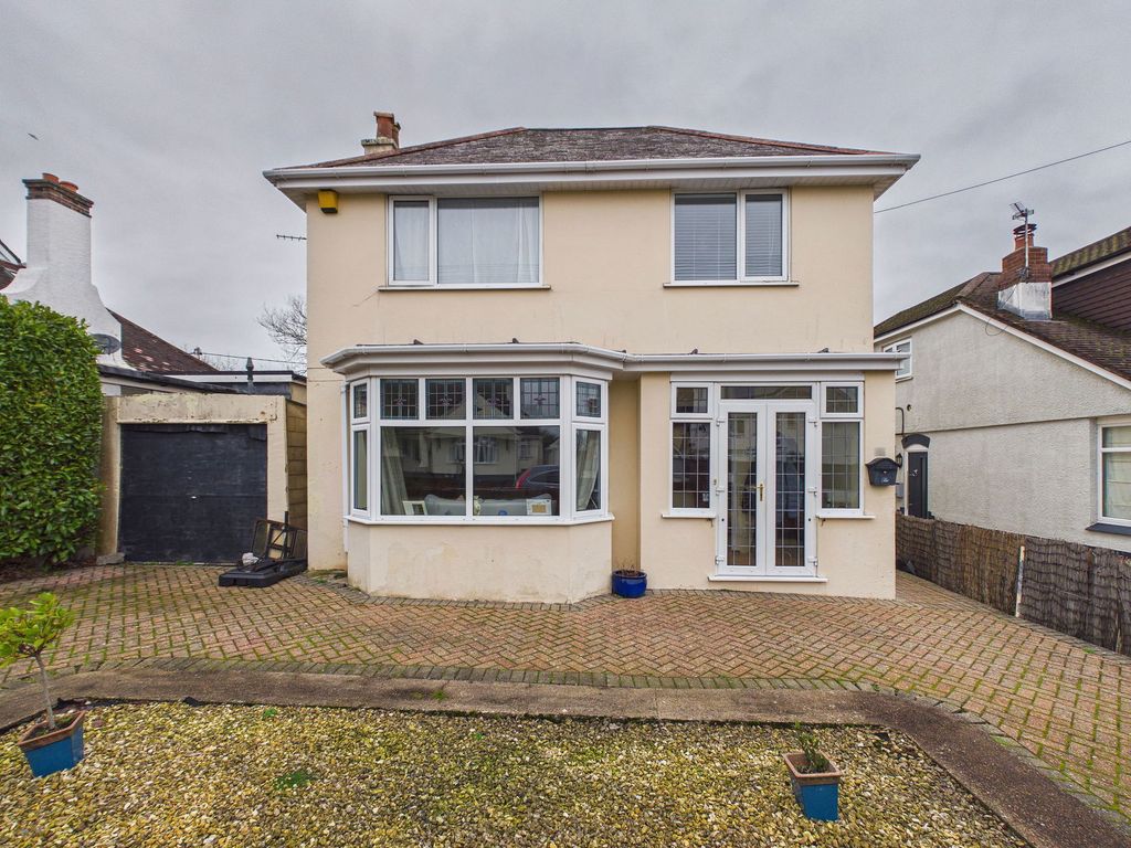 Property photo 1 of 22