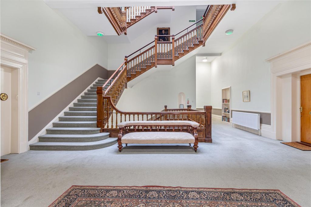 Property photo 2 of 31 Hallway-2.Jpg