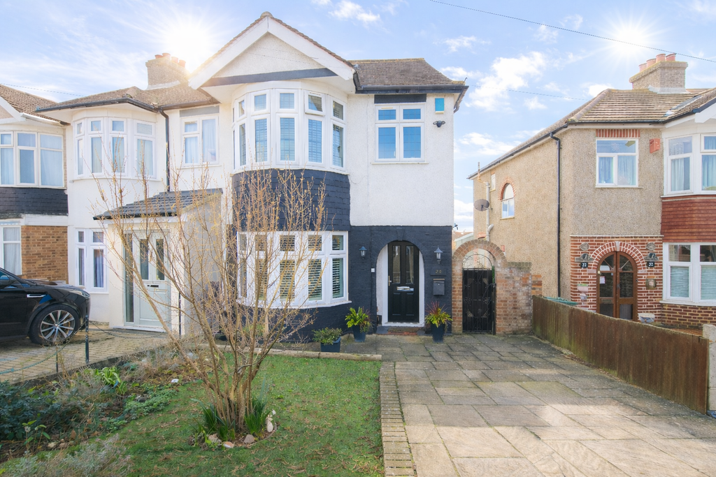 Property photo 1 of 35 Front