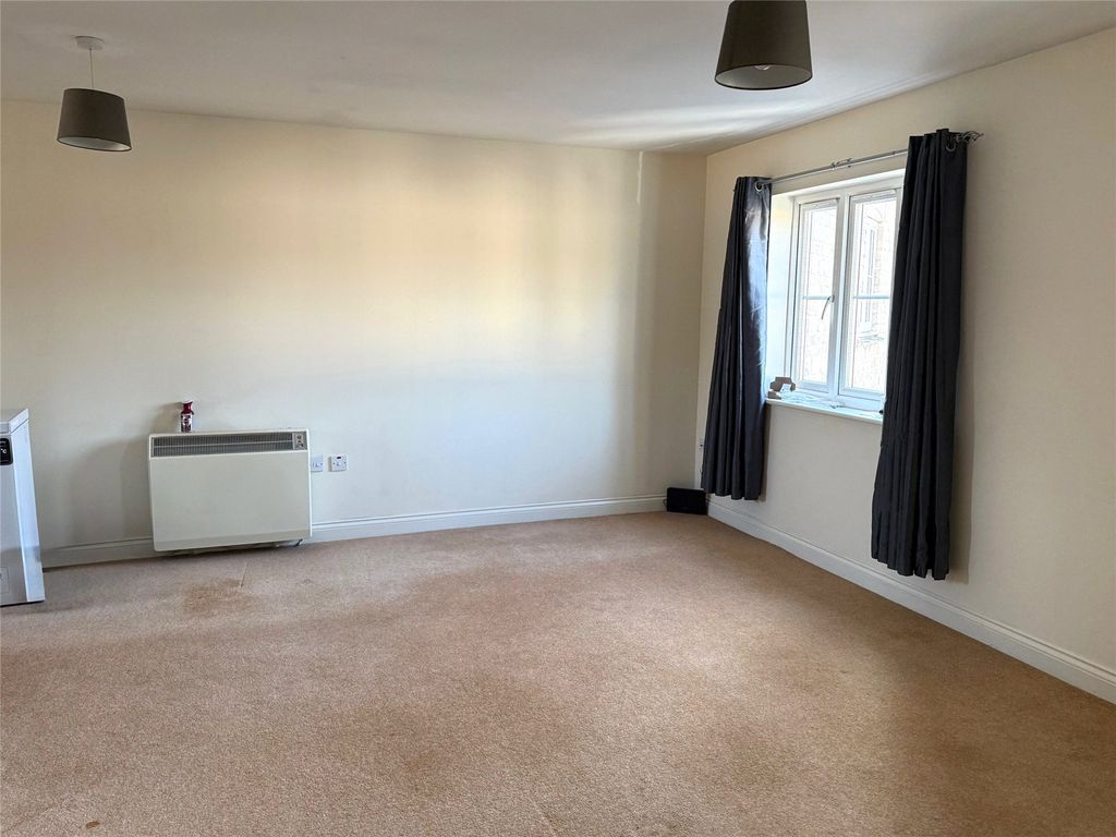 Property photo 2 of 9 Picture No. 04