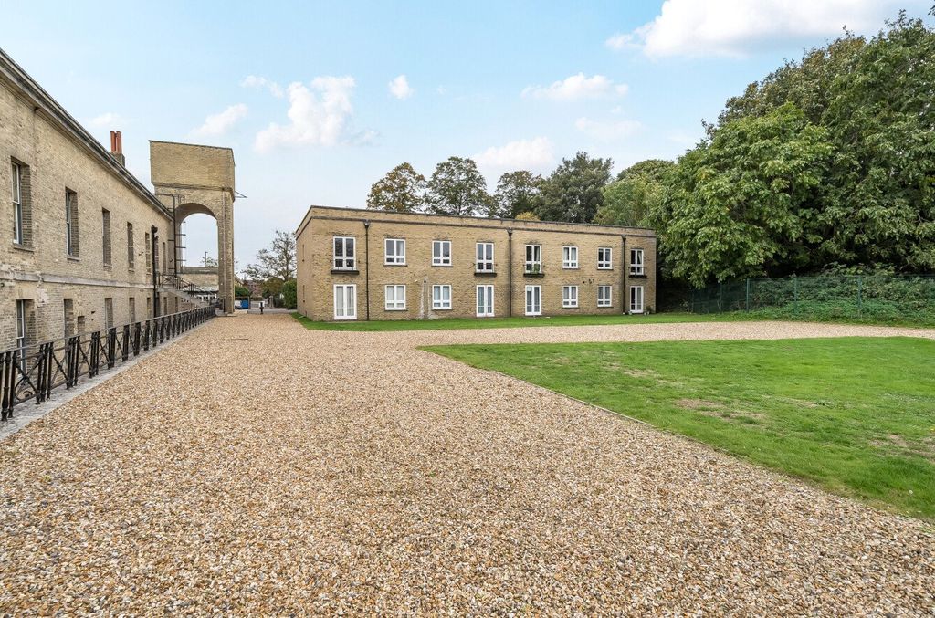 Property photo 1 of 10 Picture No. 27