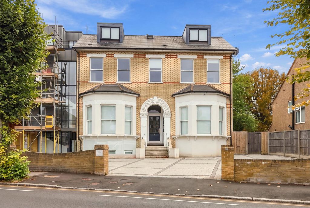 Property photo 1 of 19