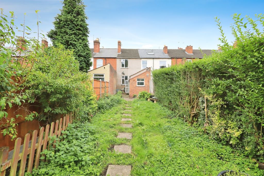 Property photo 2 of 16