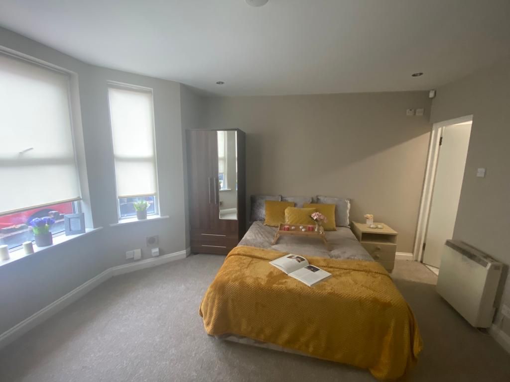 Property photo 2 of 6