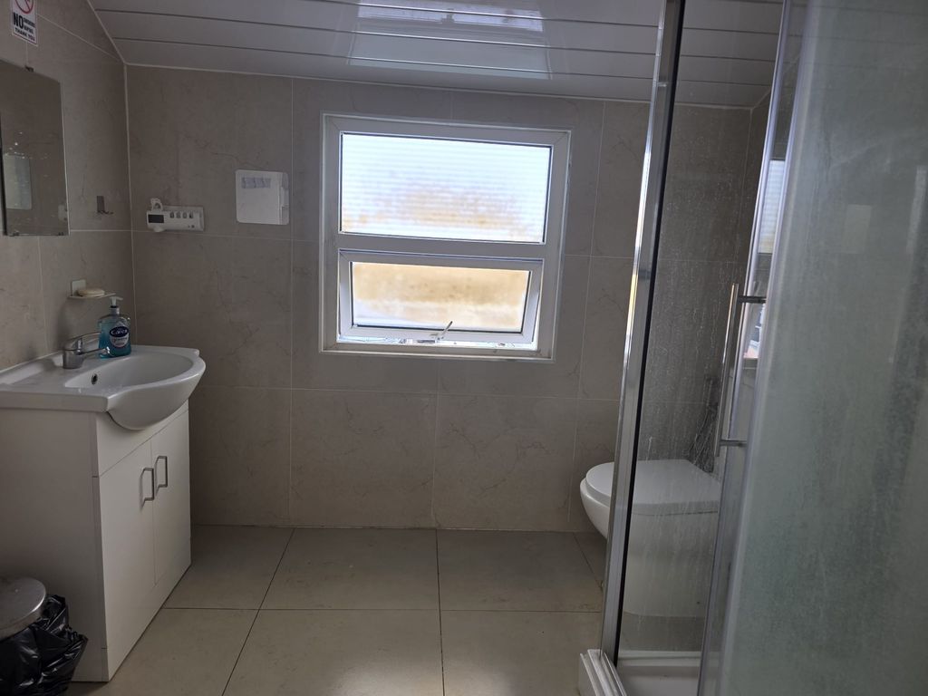 Property photo 2 of 2