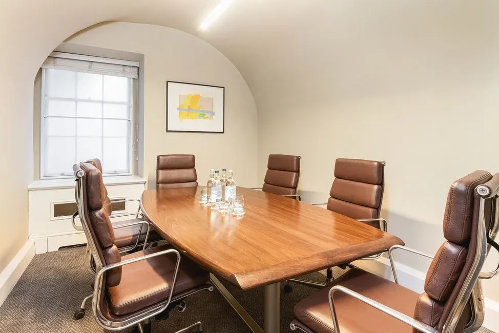 Property photo 3 of 6