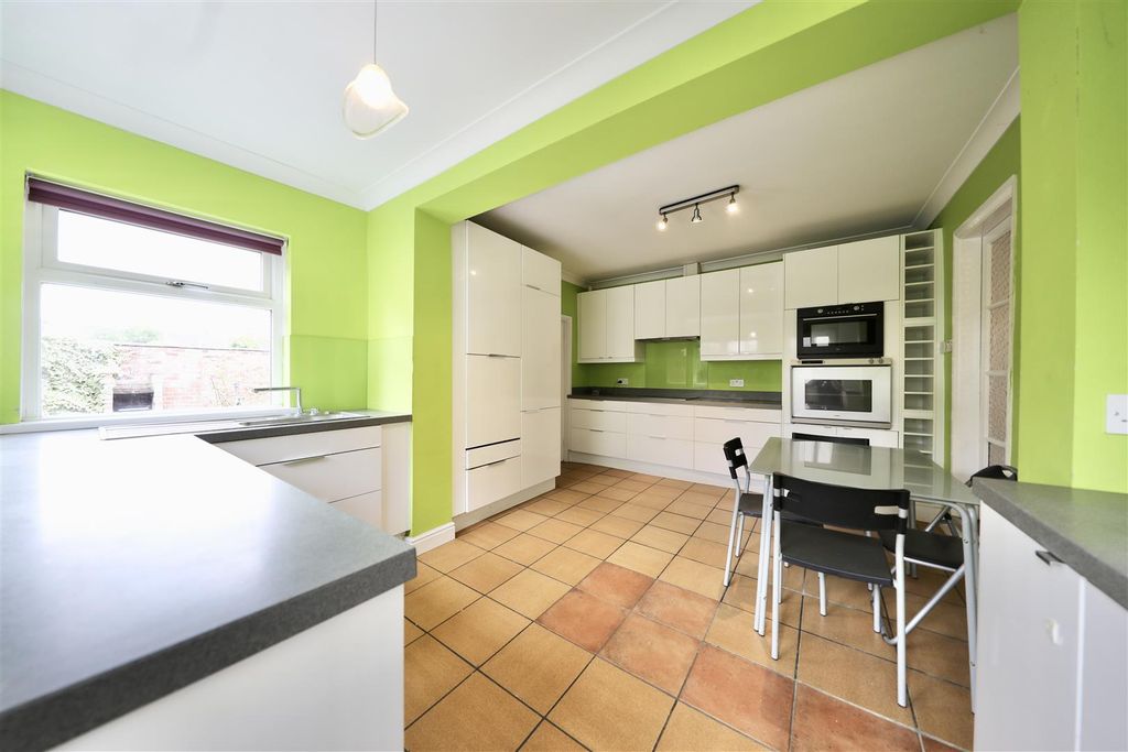 Property photo 3 of 22 0A9A5012.Jpg