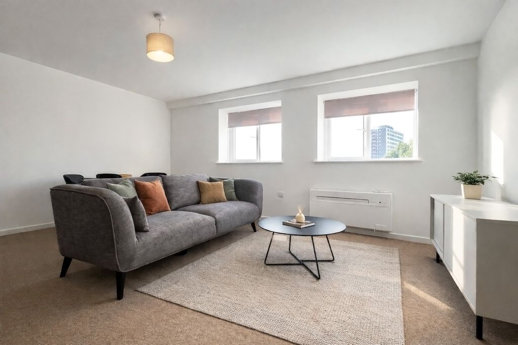 Property photo 2 of 9 4