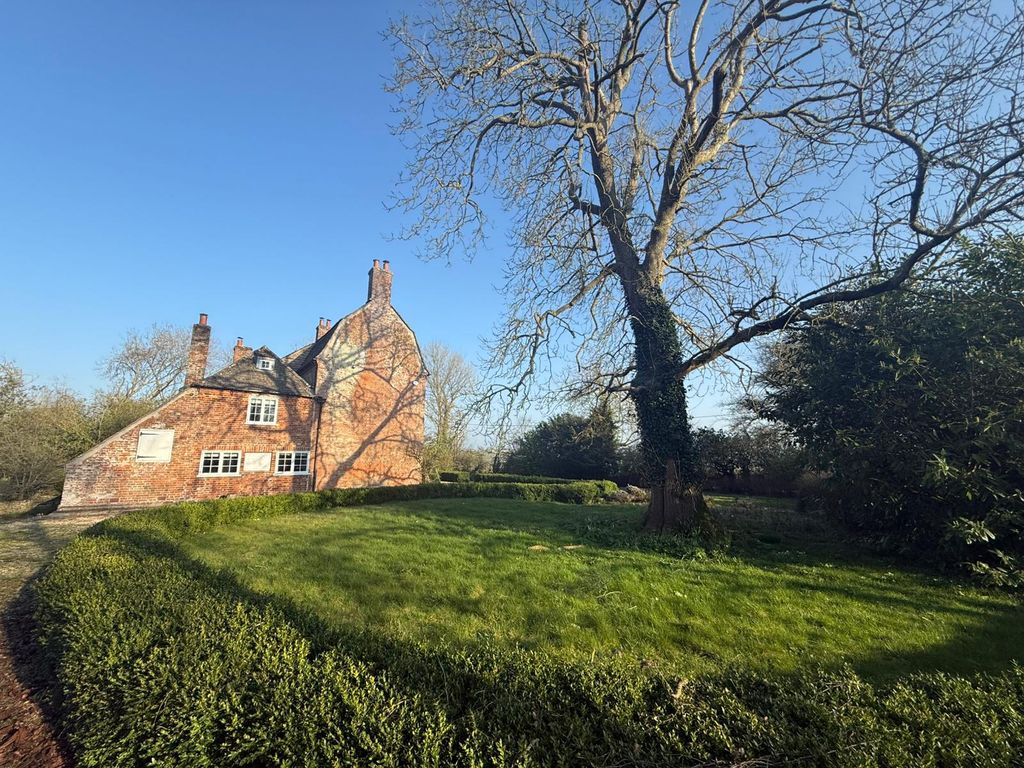 Property photo 2 of 20 Image