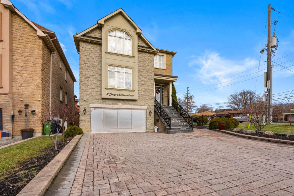 Property photo 2 of 38