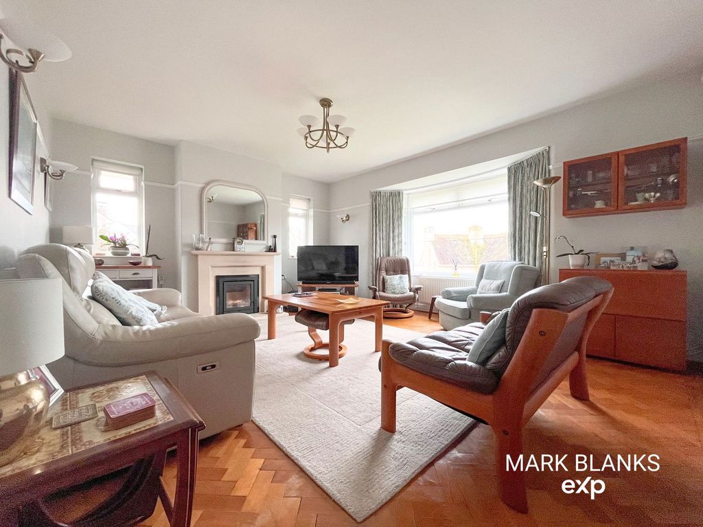 Property photo 3 of 30