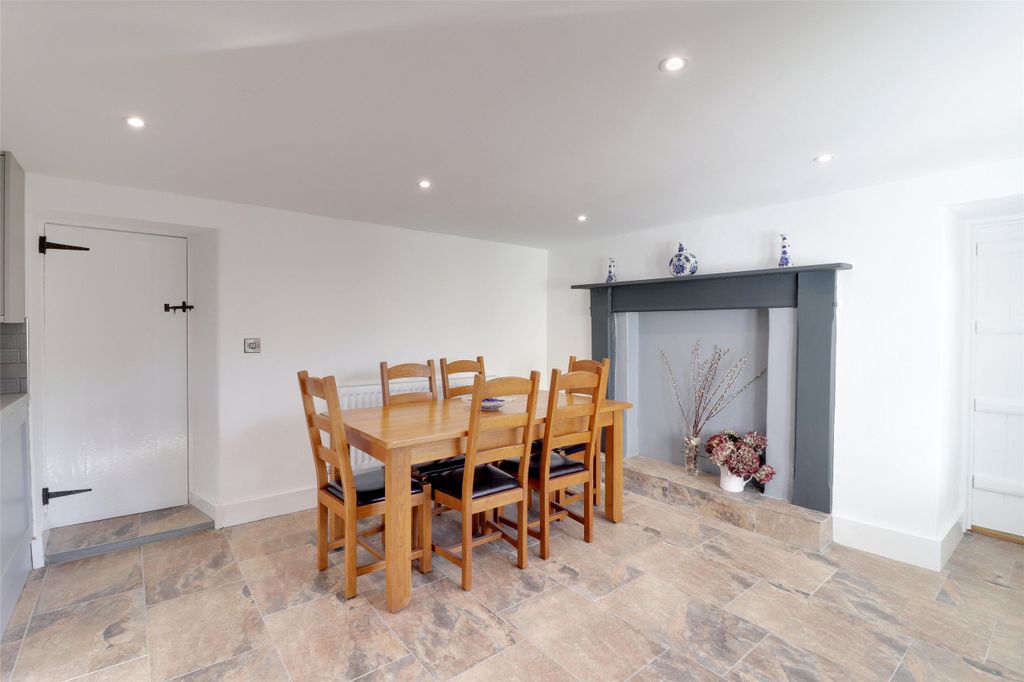 Property photo 3 of 18 Picture No. 03
