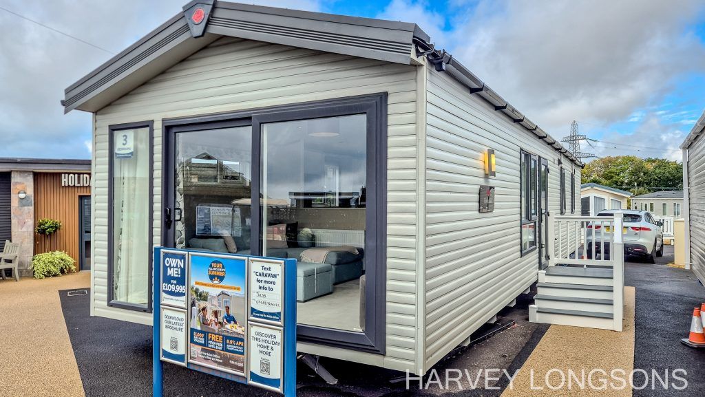 Property photo 1 of 21 Exterior Of Pemberton Rivington Holiday Home At Solent Breezes.