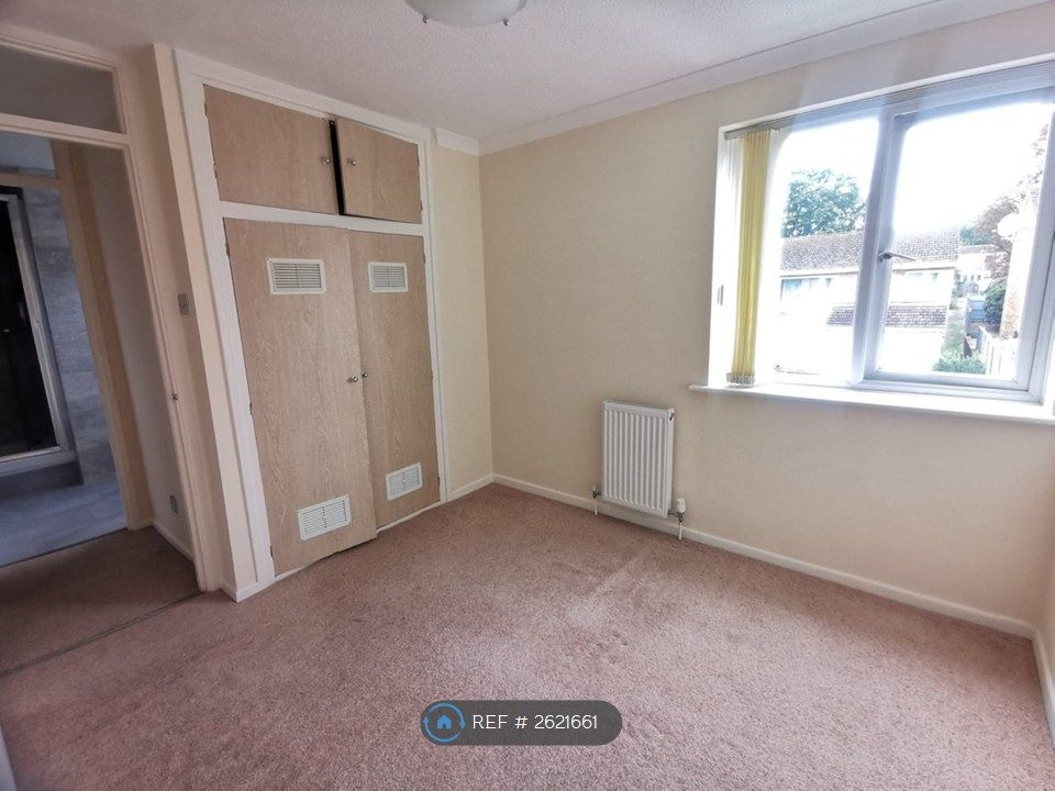 Property photo 3 of 26