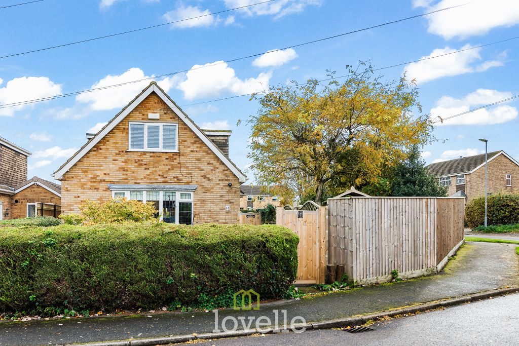 Property photo 2 of 34