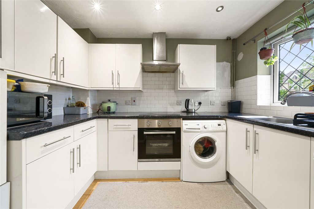 Property photo 3 of 12 Picture No. 04